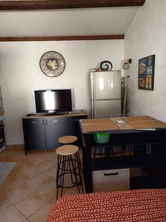 Studio Climatise Dans Villa Calme A 15Km De Cannes Peymeinade Dış mekan fotoğraf